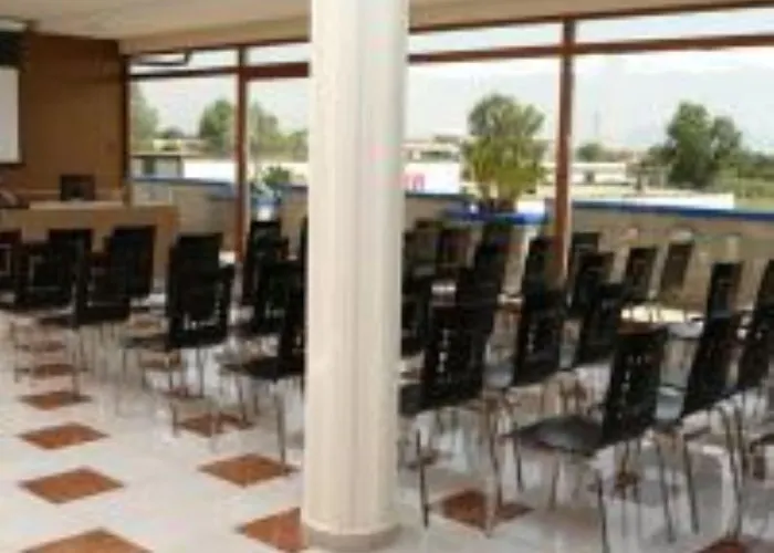 Tea Palace 3*